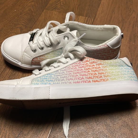 Nautica Girls Casual Shoe - Picture 2 of 5